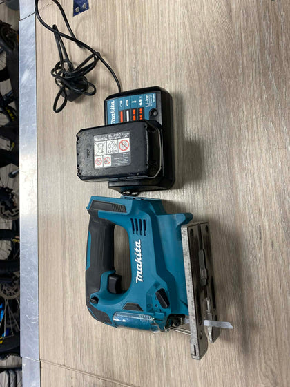 MAKITA JV183D