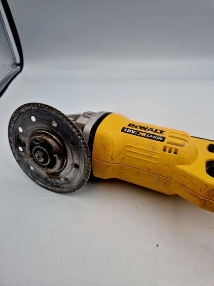 DEWALT DCG412N 18V XR Cordless Angle Grinder – 125mm – Tool Only