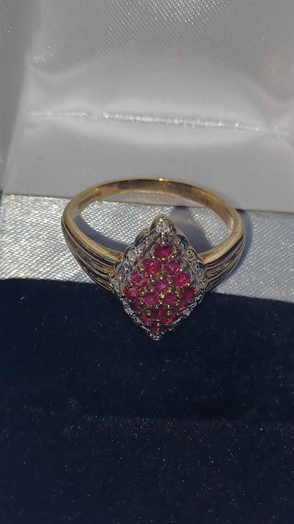 9k Gold Ring