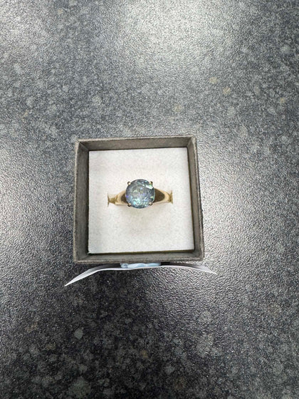 Gold Solitaire ring **9ct** **Size N** **3.74 Grams** **Hallmarked**