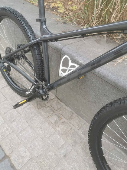 Vitus Nucleus 29 VR M Frame 27.5 Wheels ** Collection Only**