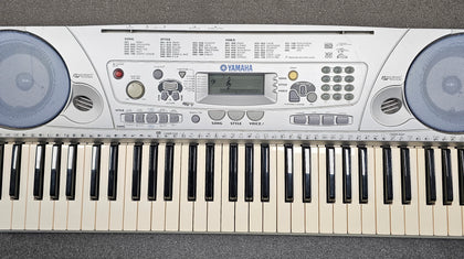 Yamaha Electronic 61-touch Keyboard Psr-275 **Collection Only**