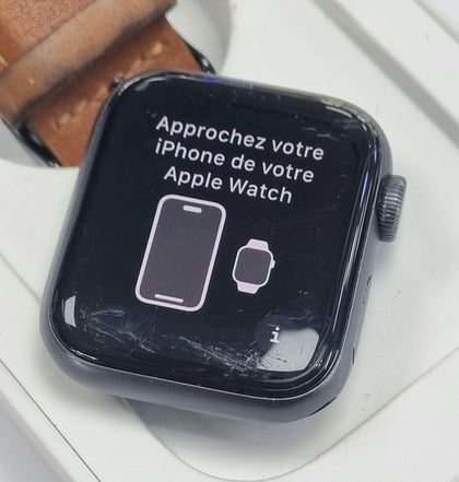 Apple Watch SE GPS 40mm Midnight Aluminium Case