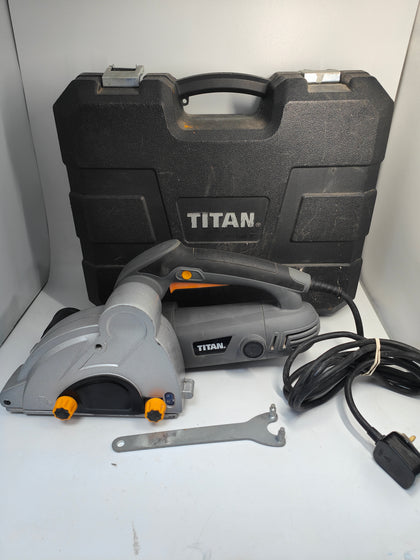 Titan TTB293WCH 1700W 150mm Wall Chaser