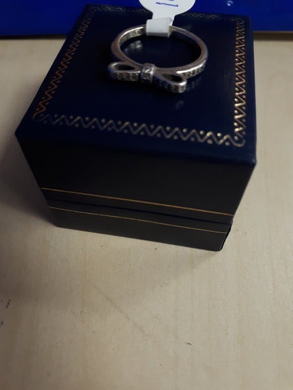 Pandora Bow Ring.