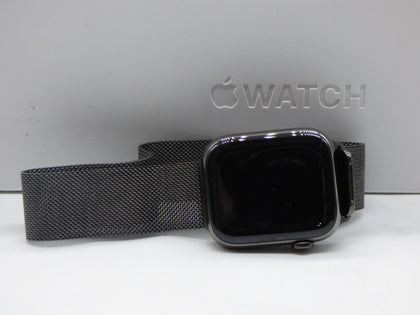 Apple Watch Series 8 GPS/CEL 45mm, Midnight Aluminium Case with Band