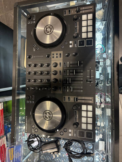 Native Instruments Traktor Kontrol S3 DJ Controller (No Software)