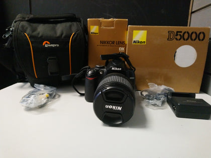 Nikon D5000 Digital SLR Camera