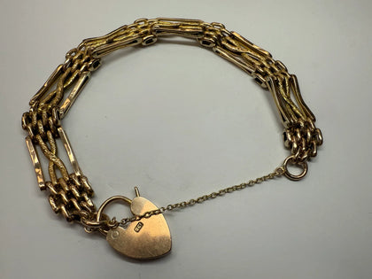 9CT GOLD GATE BRACELET WITH SAFETY CHAIN