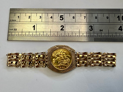 22ct 1982 Half Sovereign 9ct Woven Link Bracelet