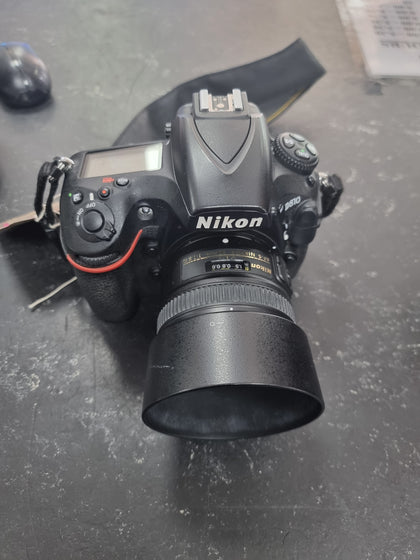 Nikon D810 36.3M (55MM LENS) , C