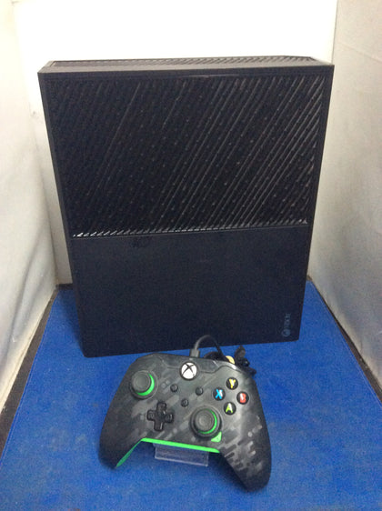 Microsoft Xbox One Original + Pad