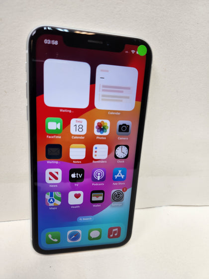 Apple iPhone XR 64GB White Network open 100% Battery Life Unboxed.