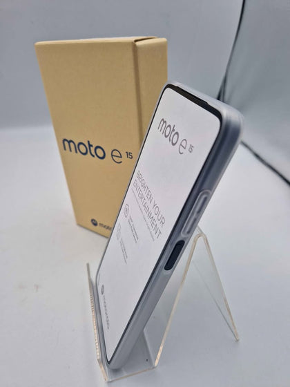 Motorola Moto E15 Mobile Phone - 64GB - Denim Blue - Open Unlocked - Boxed **BRAND NEW**