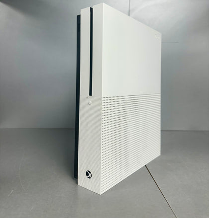 Microsoft Xbox One S Disc Edition 500GB Bundle (Incl Halo 5)