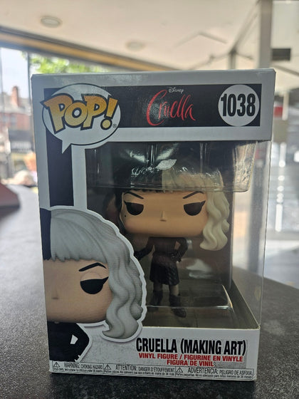 Funko Pop - Cruella Making Art
