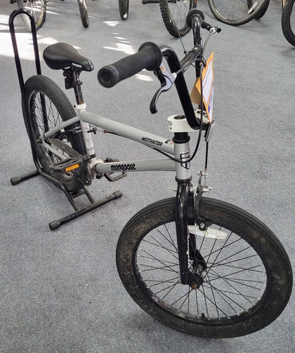 Mongoose Motivator BMX Bike - 20