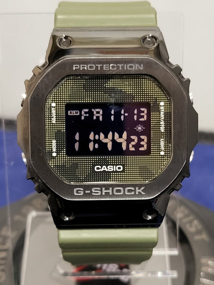 Casio G-Shock Men's Watch Digital GM5600B-3 Watch Black/Green
