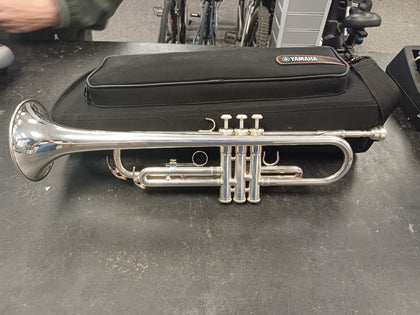 Yamaha YTR-2330 Trumpet