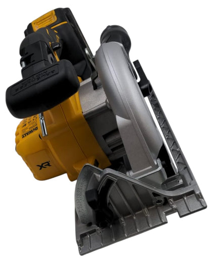 DeWalt 18V XR Brushless 165 mm Circular Saw