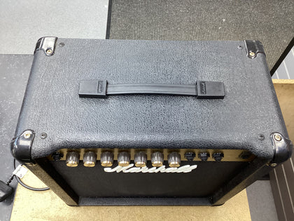 Marshall G15RCD 1x8