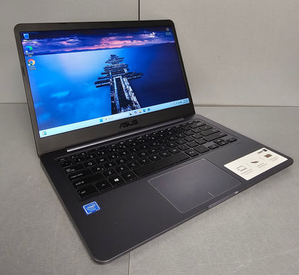 Asus E406MA Notebook Grey 35.6 cm (14