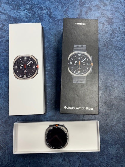 Samsung Galaxy Watch Ultra 2025 | 47mm | Titanium Silver |  WI-FI GPS