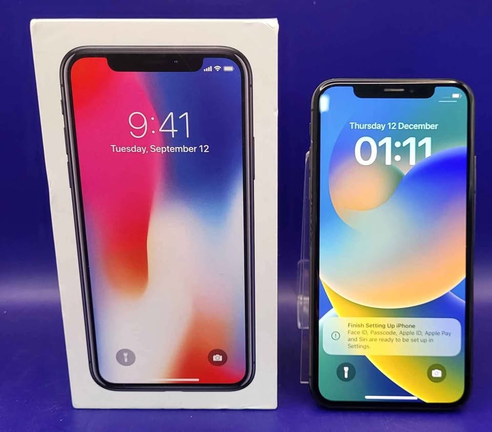 Apple iPhone X 256GB deals Space Gray Unlocked