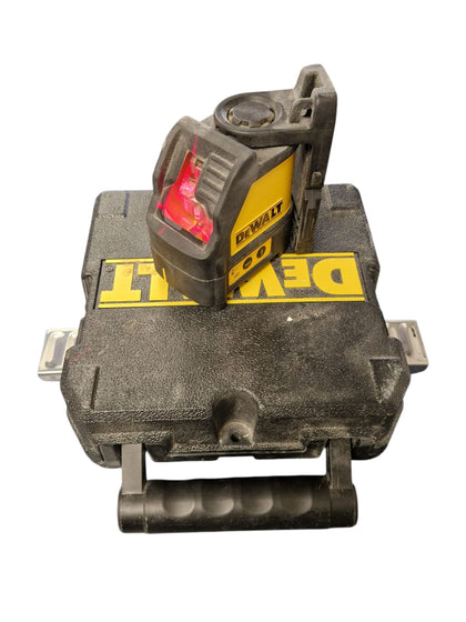 DEWALT DW088 Self-Levelling Cross Line Red Laser Level