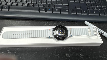 Samsung Galaxy Watch7 44mm silver