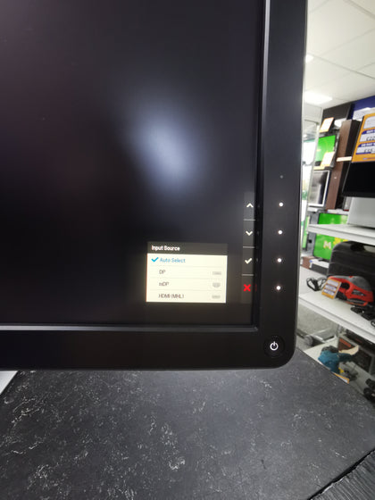 Dell UP3216Q UltraSharp HD 4K 32 Inch Monitor.