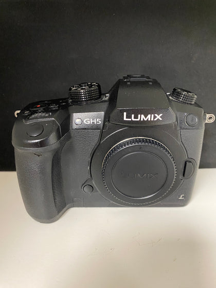 Panasonic Lumix DC-GH5 (Body Only) - Great Yarmouth.