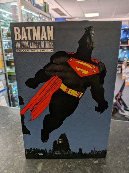 DC Batman (The Dark Knight Returns) Book Set