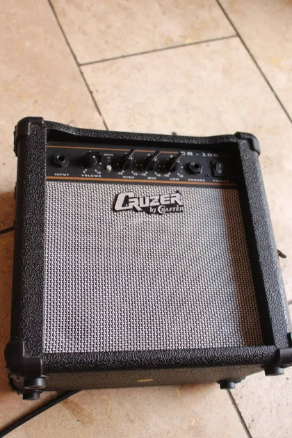 Crafter Cruzer Cr-10g Guitar Amp