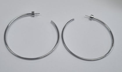 MICHAEL KORS SILVER TONE LARGE DELICATE HOOP EARRINGS LEYLAND