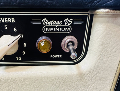 Bugera V5 INFINIUM - Tube Amplifier Combo