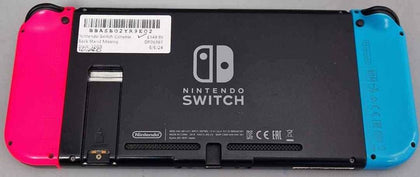 NINTENDO SWITCH 32GB CONSOLE *MISSING BACK STAND*.