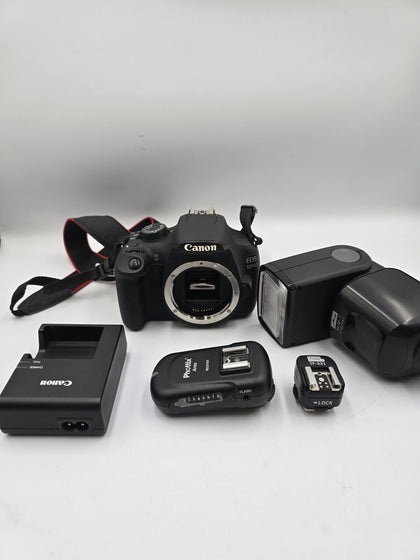 Canon eos 1200d Body and Flash