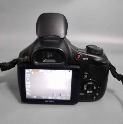 Sony Cyber-Shot DSC-HX350 20.4MP With Carry Bag and Tripod
