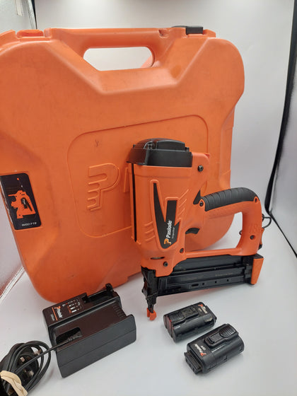 Paslode IM50 F18 18 Gauge Cordless Brad Nailer, With 2x Batteries & Charger, Original Carry Case
