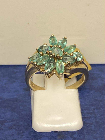 9ct Gold Ring (Size O) Apx 4.1g