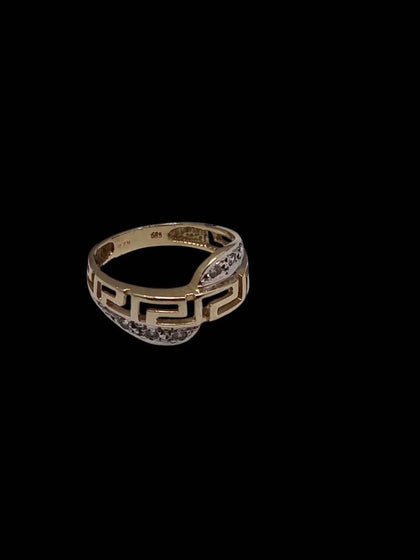 14ct Yellow Gold Greek Style Ring With Diamonds Stone - Size P - 3.10 Grams