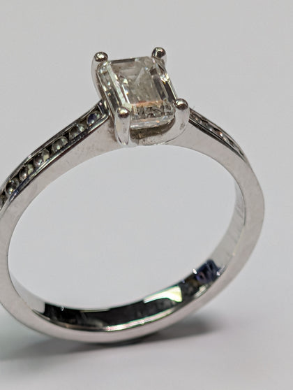 9ct White Gold Coffin Diamond Ring