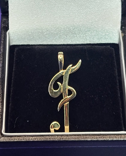 9ct Yellow Gold Letter F Pendant - 1.3G