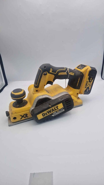 DeWALT 18V DCP580 Brushless Cordless Planer - 5.0ah Battery (No Charger)