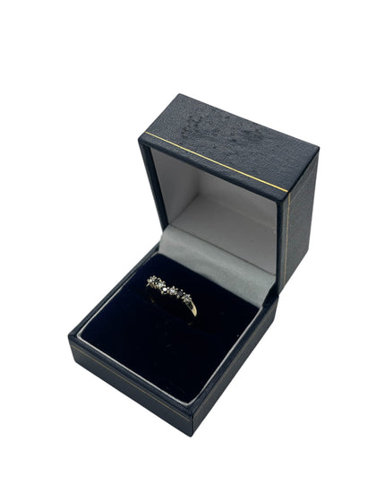 Gold Ring - 9ct - 1.4g - Size M
