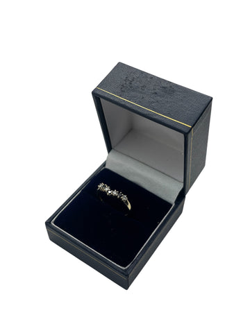 Gold Ring - 9ct - 1.4g - Size M
