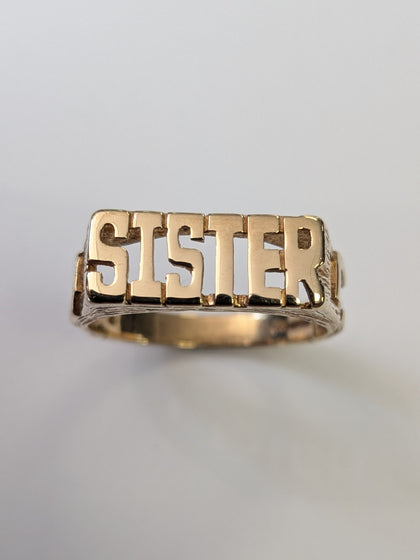 9ct Gold ( SISTER) Ring Size S