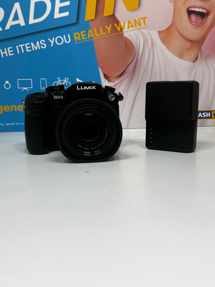 Panasonic Lumix GH3 camera with Lumix G Vario Lens