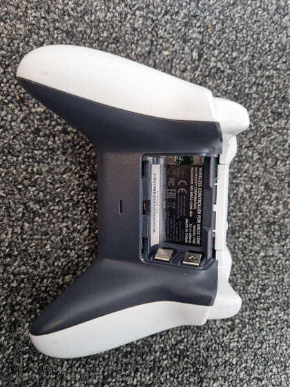 Xbox One X Console, Hyperspace Ed. White/Dots, Discounted